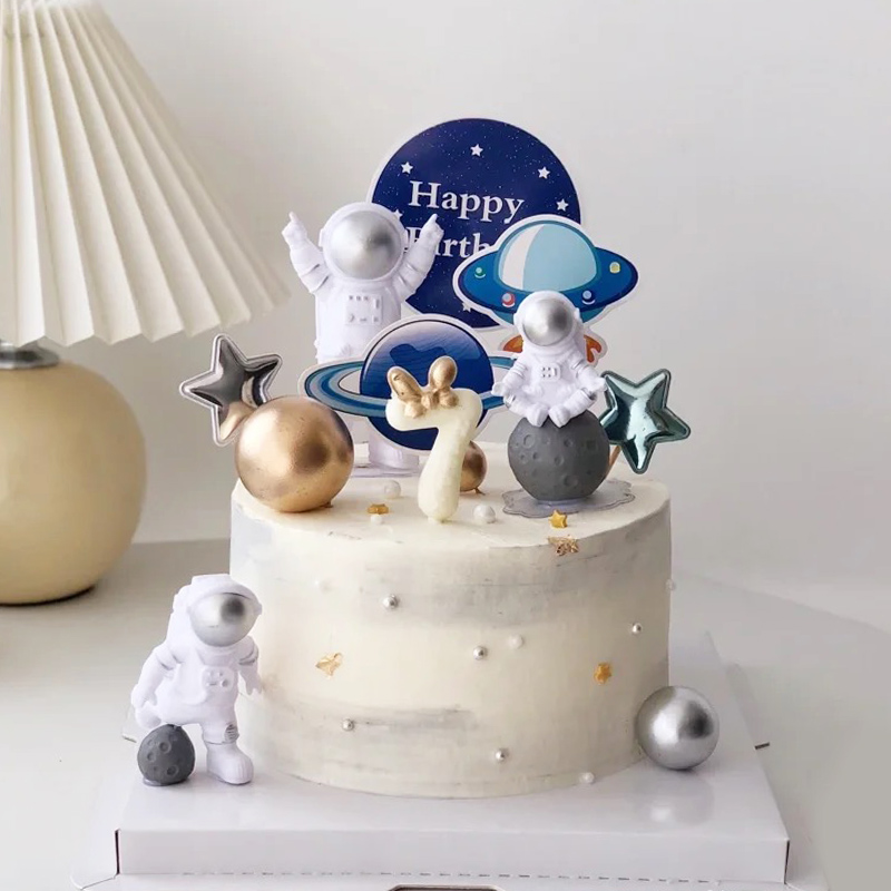Astronaut Cake Topper For Oute - огляд і ціна Resin Art Alphabet